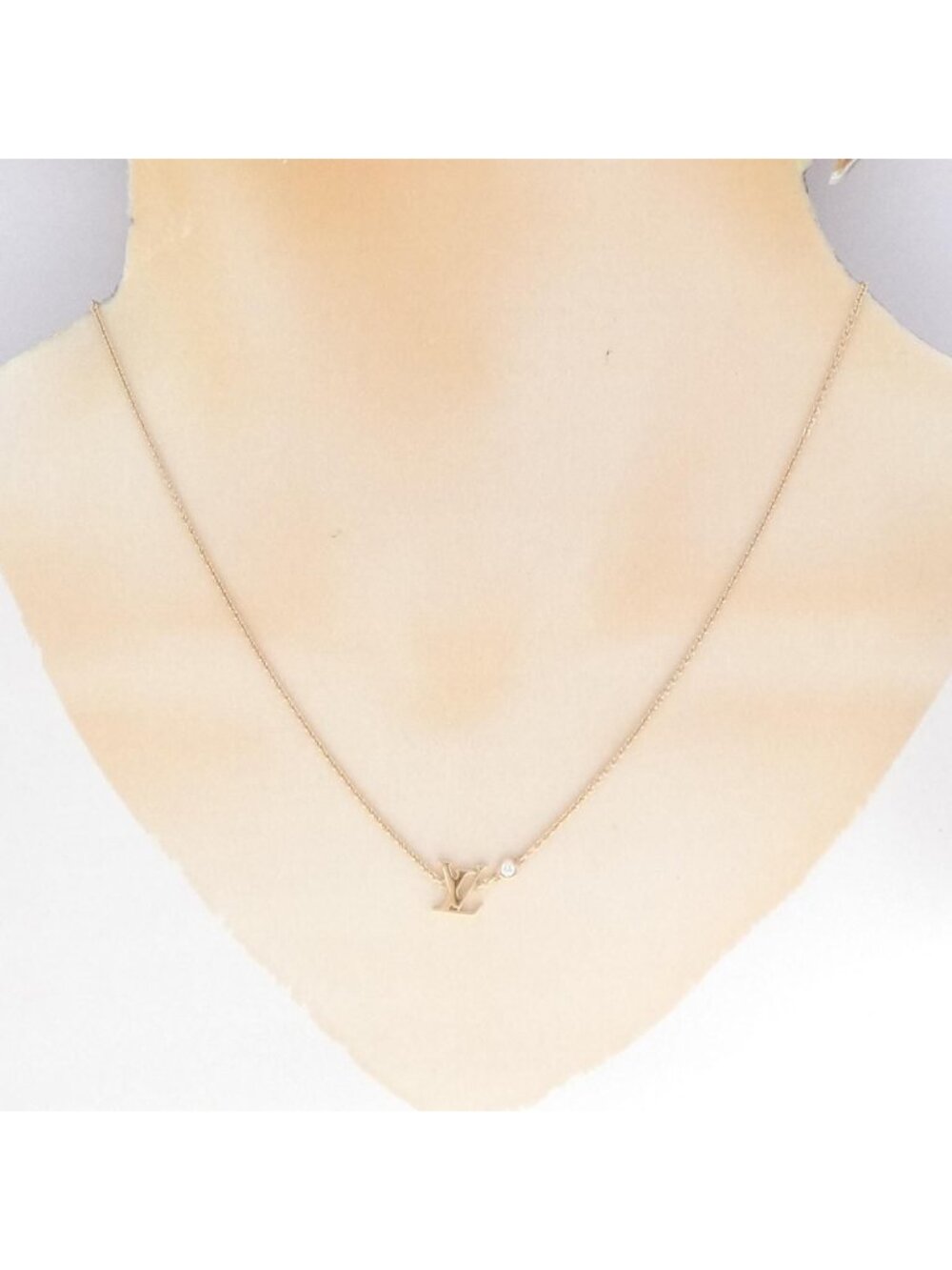 Louis Vuitton Pendentif Idyle Blossom Necklace - Picture 6 of 6